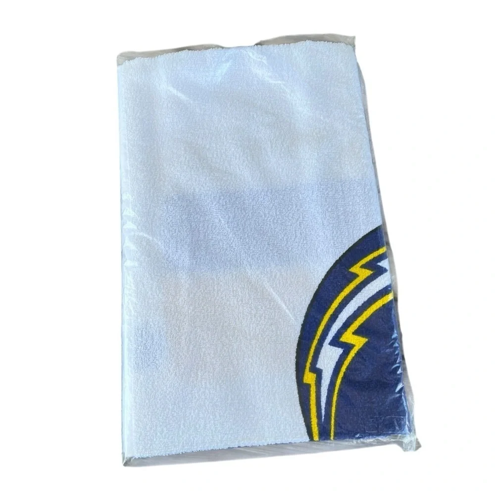 VTG NOS San Diego Chargers NFL Football Beach Towel Bolt Helmet 90s 30x60 Brazil